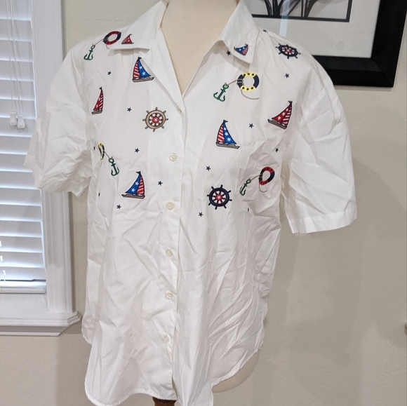 Vintage Karen Scott embroidered button up size medium - Picture 3 of 5